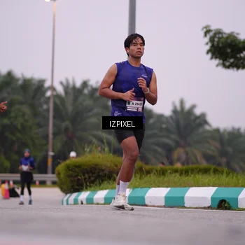 Runner Photo 7533028