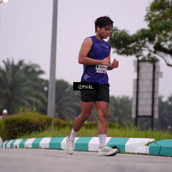 Runner Photo 7533032