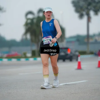 Runner Photo 7533036