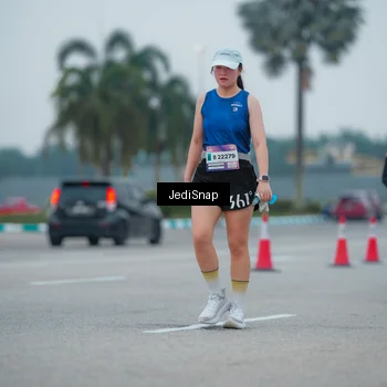 Runner Photo 7533038