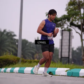 Runner Photo 7533041