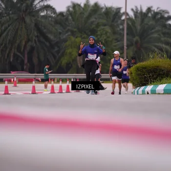 Runner Photo 7533046
