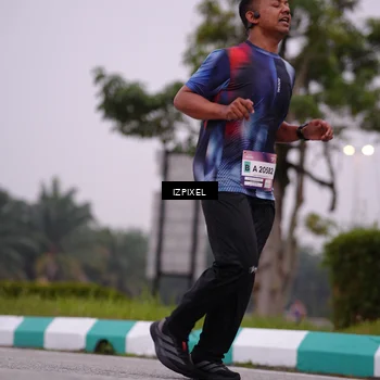 Runner Photo 7533051