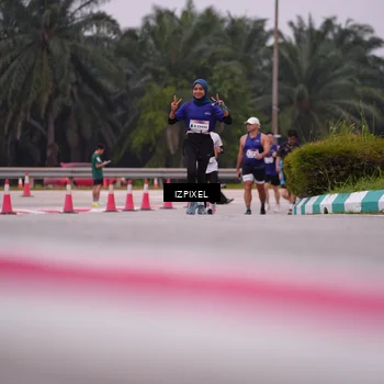 Runner Photo 7533052
