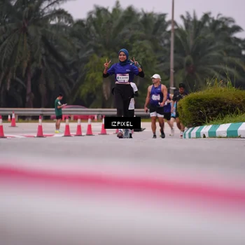 Runner Photo 7533053