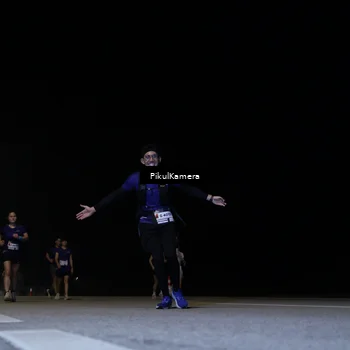 Runner Photo 7533072