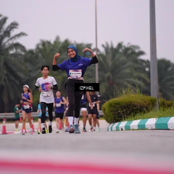 Runner Photo 7533075
