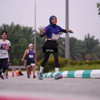 Runner Photo 7533088