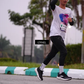 Runner Photo 7533105