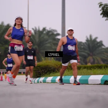 Runner Photo 7533111