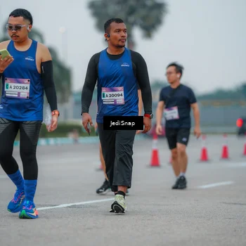 Runner Photo 7533124
