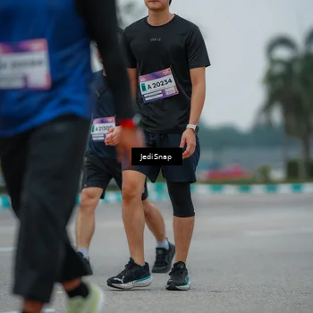 Runner Photo 7533158