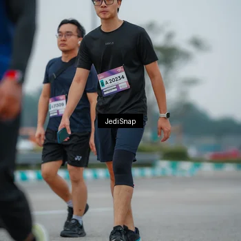 Runner Photo 7533169