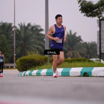 Runner Photo 7533187