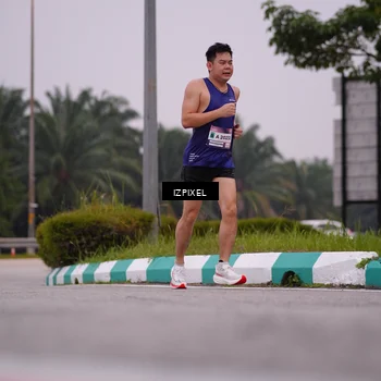 Runner Photo 7533189