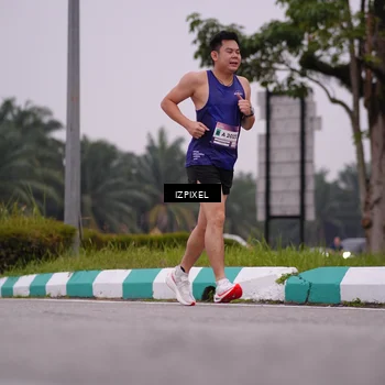 Runner Photo 7533190