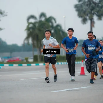 Runner Photo 7533193