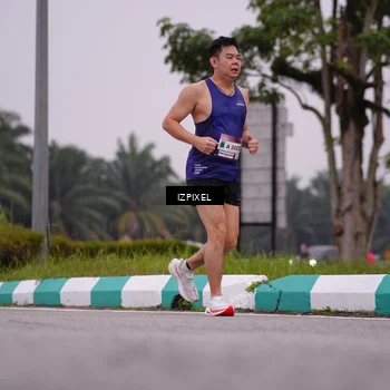 Runner Photo 7533195