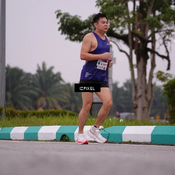 Runner Photo 7533196