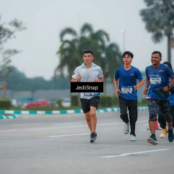 Runner Photo 7533199