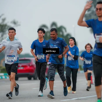 Runner Photo 7533201