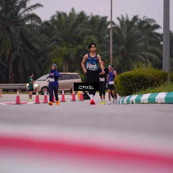 Runner Photo 7533208