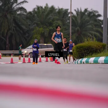 Runner Photo 7533212