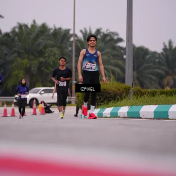 Runner Photo 7533216