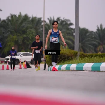 Runner Photo 7533217