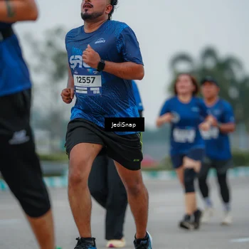 Runner Photo 7533222
