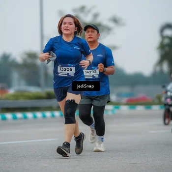 Runner Photo 7533236