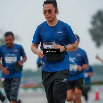 Runner Photo 7533238
