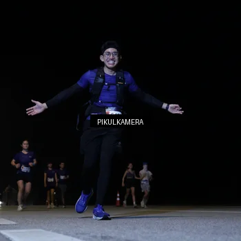 Runner Photo 7533266