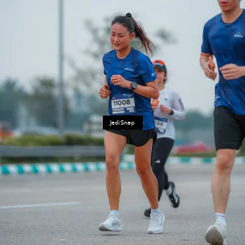 Runner Photo 7533277