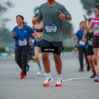 Runner Photo 7533287