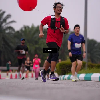Runner Photo 7533291