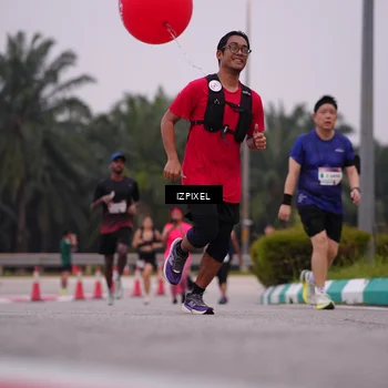 Runner Photo 7533293