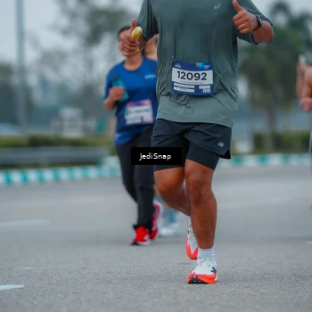 Runner Photo 7533295