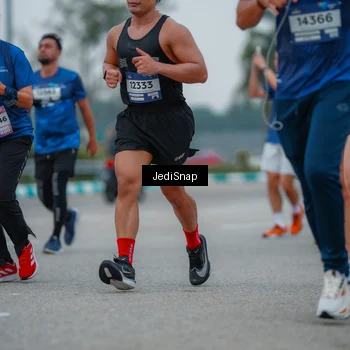 Runner Photo 7533301