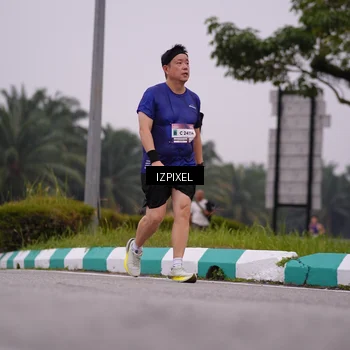 Runner Photo 7533304
