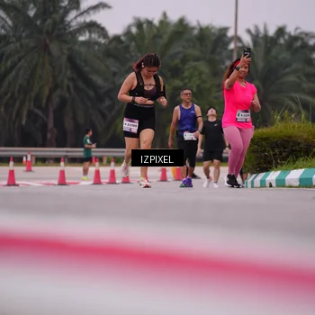 Runner Photo 7533310