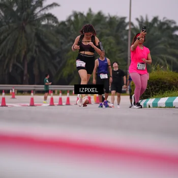 Runner Photo 7533314