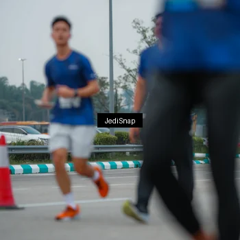 Runner Photo 7533323