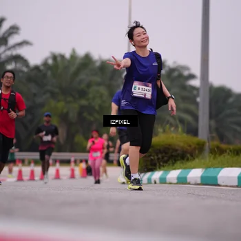 Runner Photo 7533330