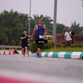 Runner Photo 7533335