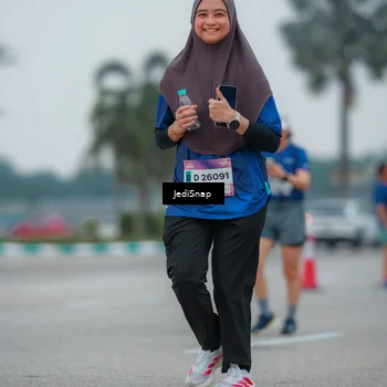 Runner Photo 7533336
