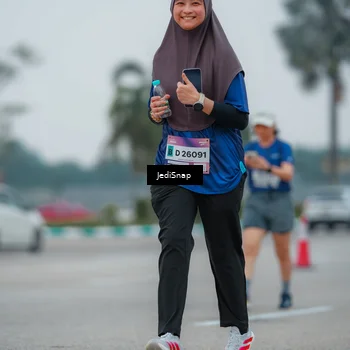 Runner Photo 7533339