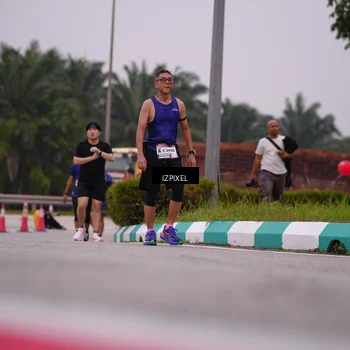 Runner Photo 7533340