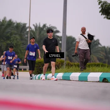 Runner Photo 7533342