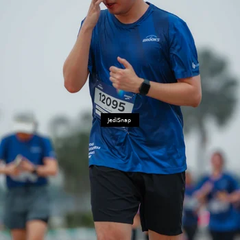 Runner Photo 7533359